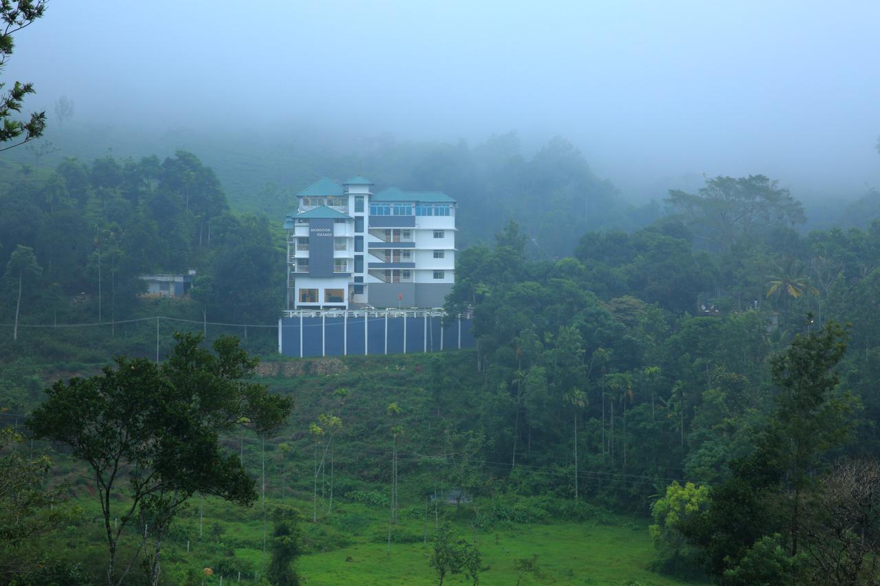 Hotel Monsoon Grande Munnar Esterno foto